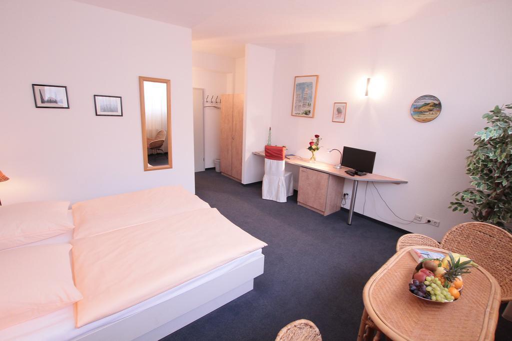 Ib Hotel Am Wallgraben Στουτγκάρδη Δωμάτιο φωτογραφία